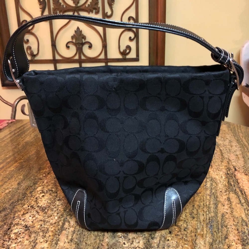 Coach signature Hobo crossbody